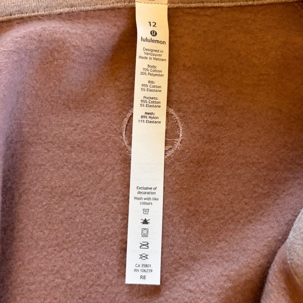 Lululemon sweater jacket, size 12,  cream/light blush - Picture 6 of 7